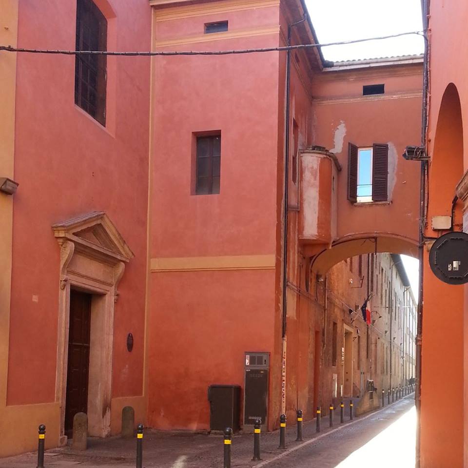 Vicolo Stretto