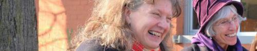  Lydia Buchner e Claudia Boattini alle scuole medie Saffi del Pilastro